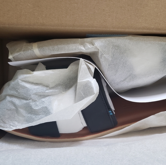 TOMS Ortholite Vegan Slides - Picture 3 of 6